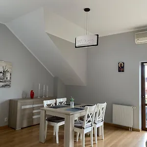 Apartament Lipowa, Modlnica
